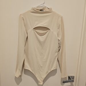 Express Cream Long Sleeve Cut-Out Bodysuit
